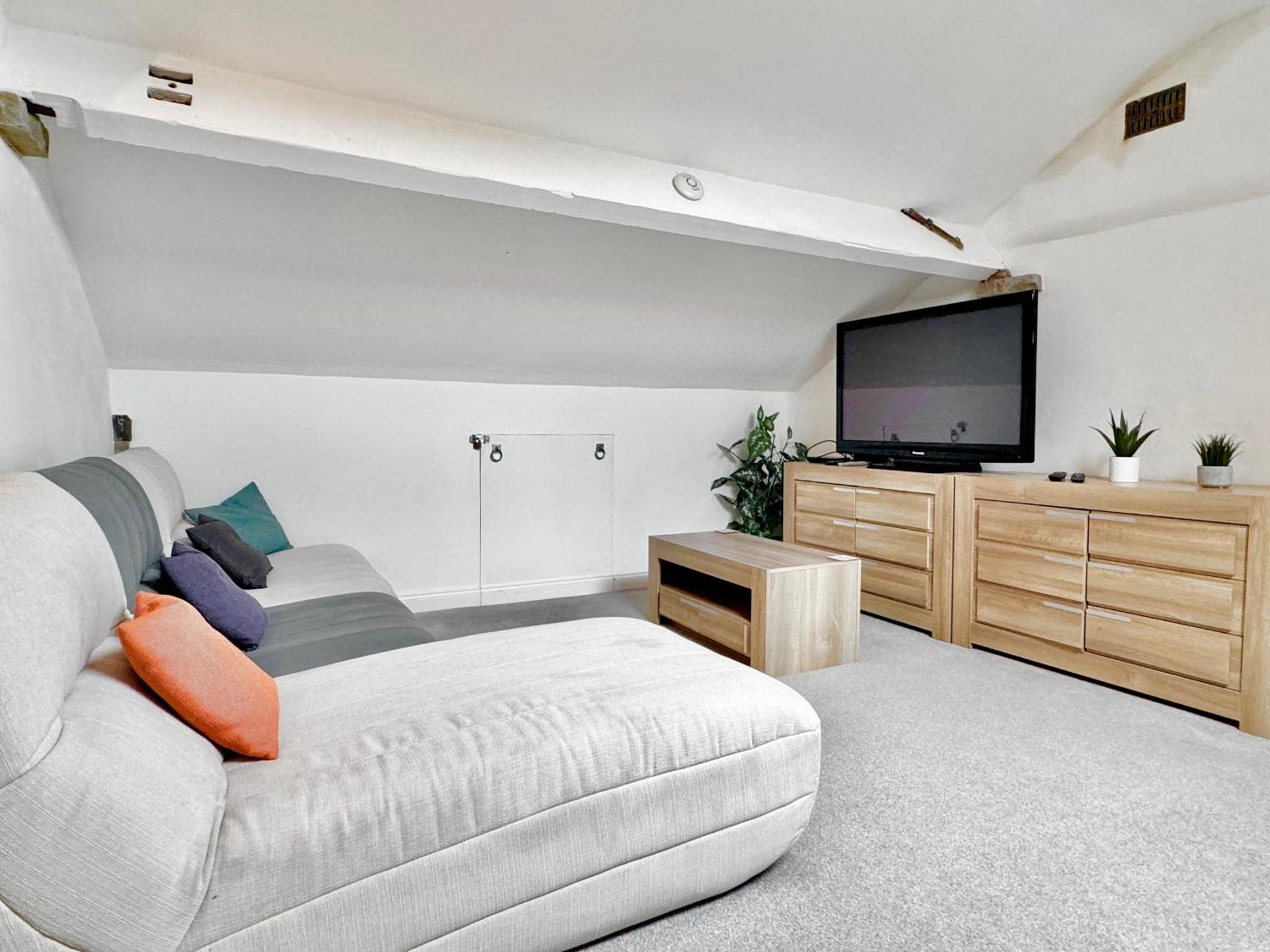 Apartment Victoria With Free Parking Scarborough Exterior photo